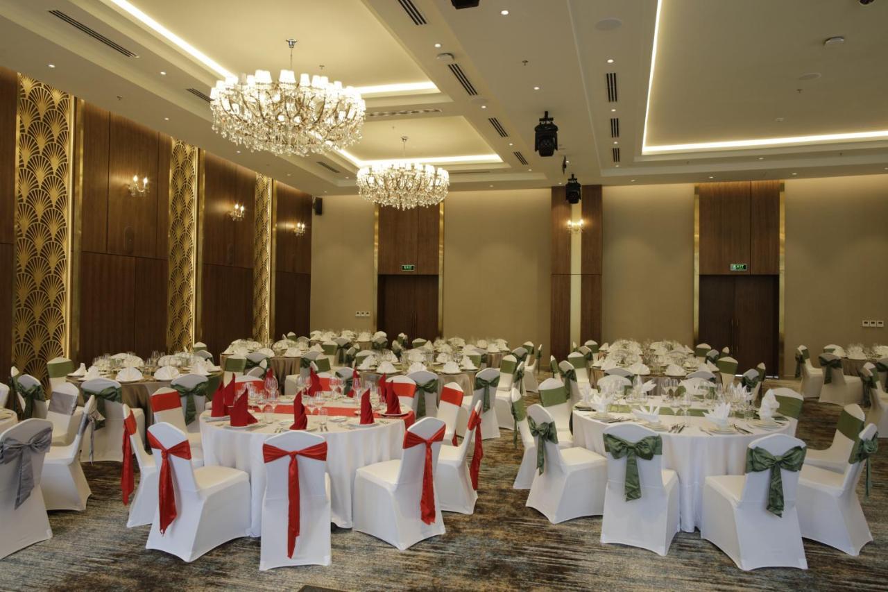 Hotel Wyndham Grand Kn Paradise 5*