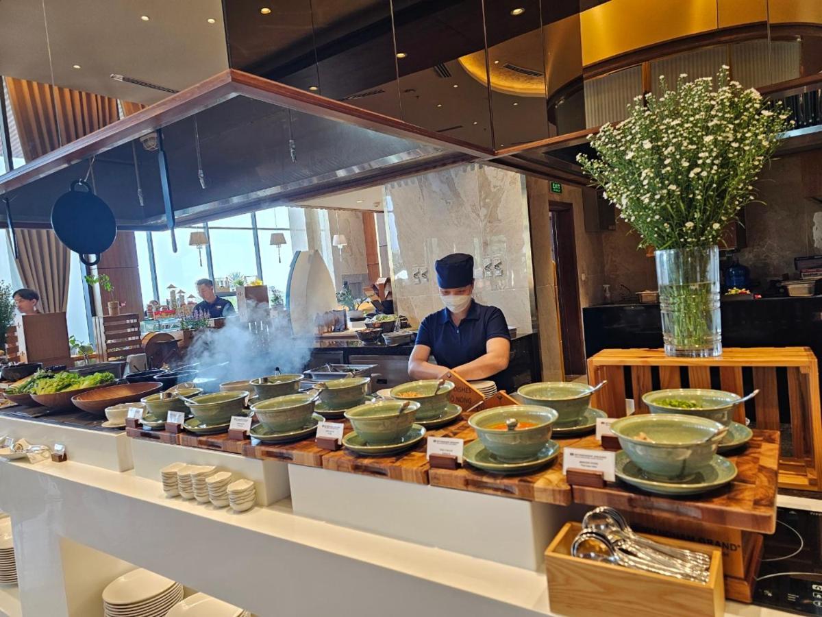 Wyndham Grand Kn Paradise